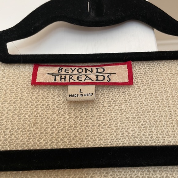 Vintage Beyond Threads Kimono Style Women’s Cardigan Sweater. Size Large - Picture 4 of 9